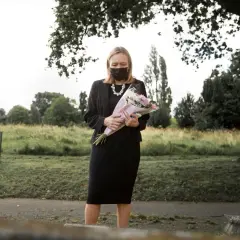 Sennik mama nieżyjąca - tłumaczenie snu o matce nieżyjącej