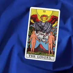 Poznaj znaczenie karty the lovers tarot: miłość, wybory i duchowość