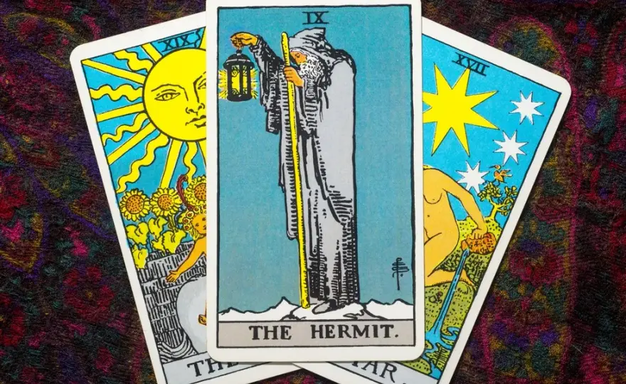 Tarot tak czy nie z 2 kart: Skuteczna metoda szybkiego wróżenia
